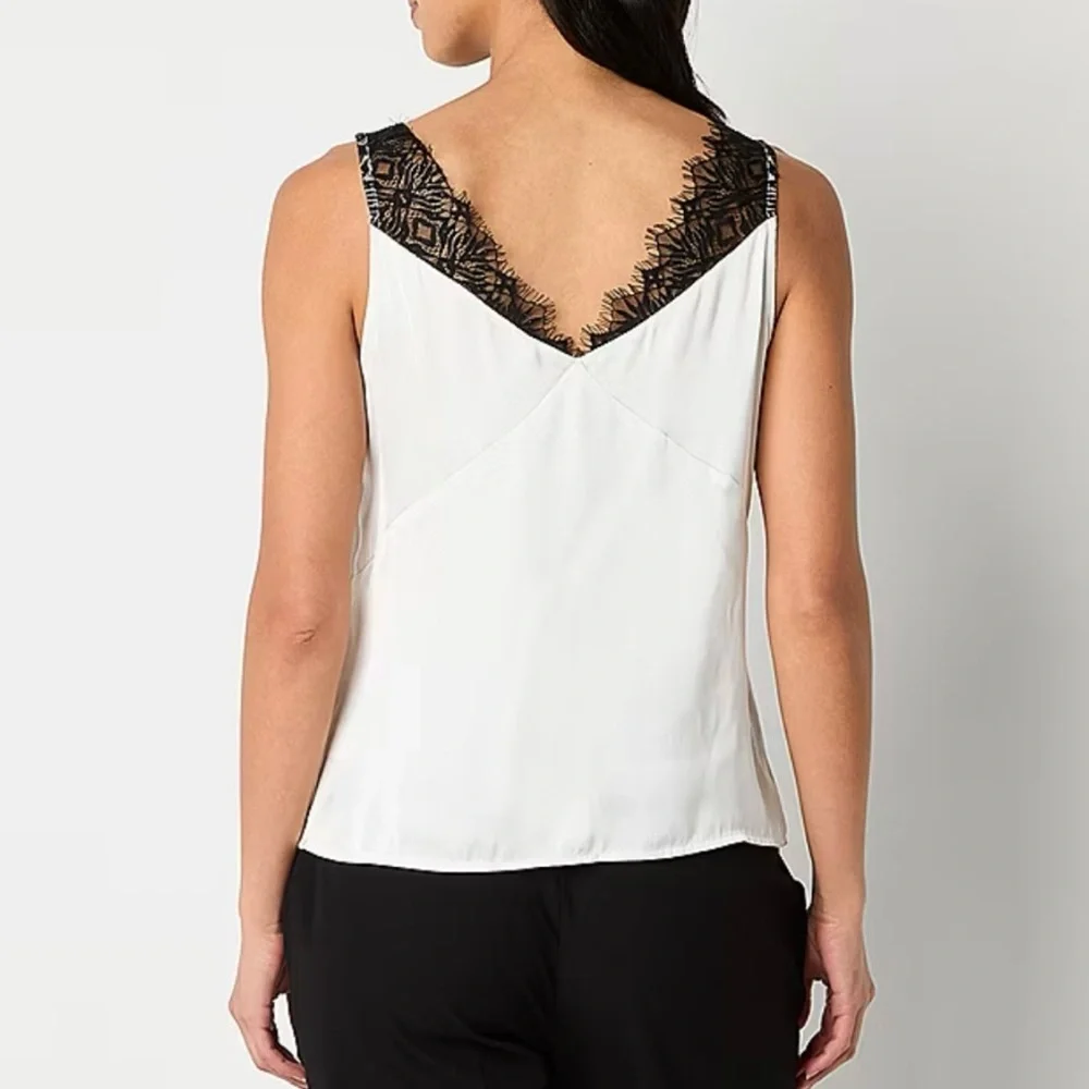 Worthington Women's Sleeveless Tank Top Size L White Black V-Neck NWT $48 - Picture 2 of 14